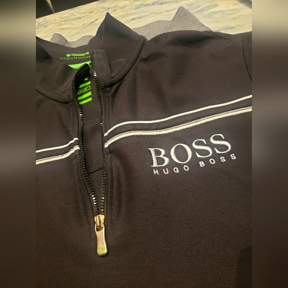 Hugo Boss polo - Picture 1 of 3